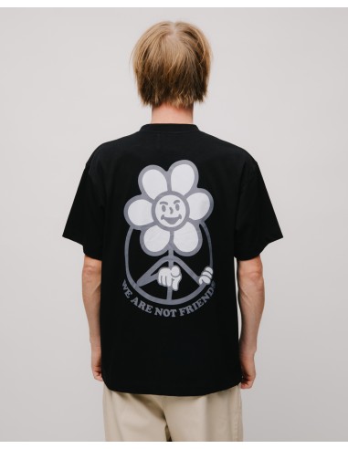 DAISY DARK T-SHIRT