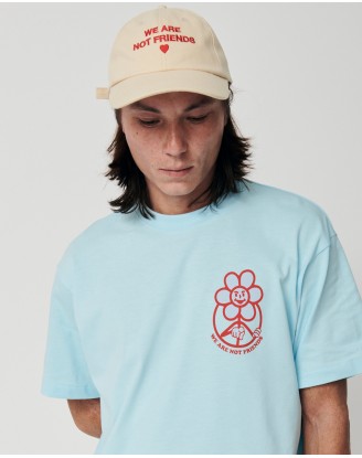 BOLD LOVE HAT