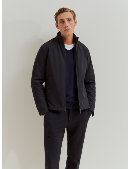 CHAQUETA ACOLCHADA CON CAPUCHA INTEGRADA