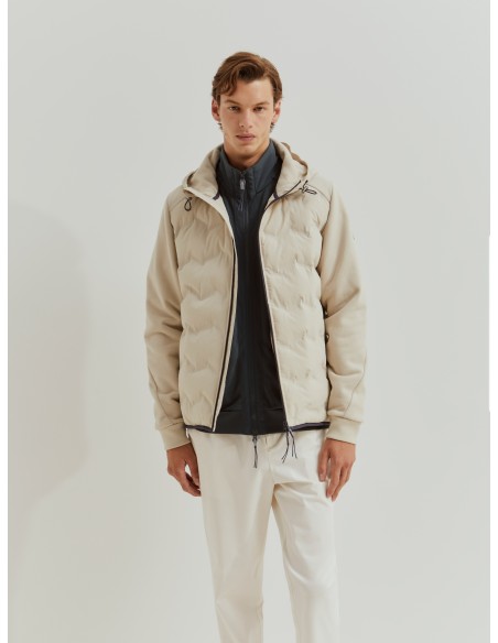 CHAQUETA CON CAPUCHA ACOLCHADA